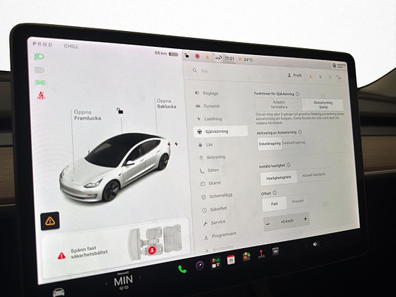 Tesla Model 3 26 of 30