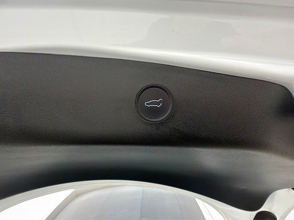 Tesla Model 3 17 of 30