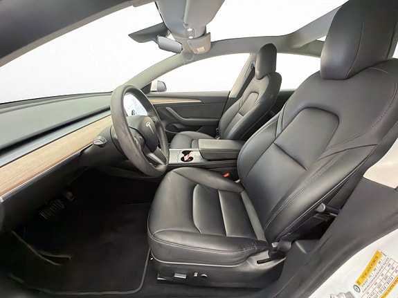 Tesla Model 3 21 of 30