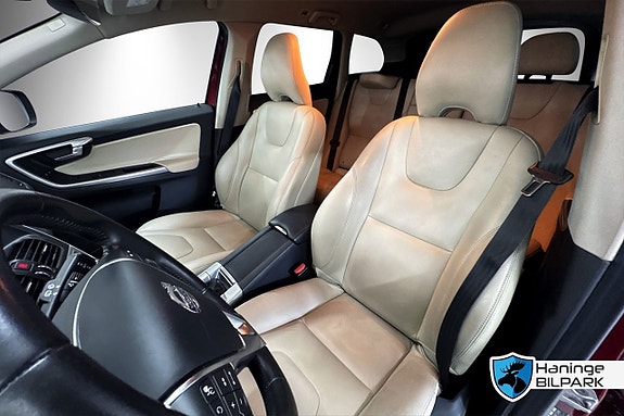 Volvo XC60 15 of 29