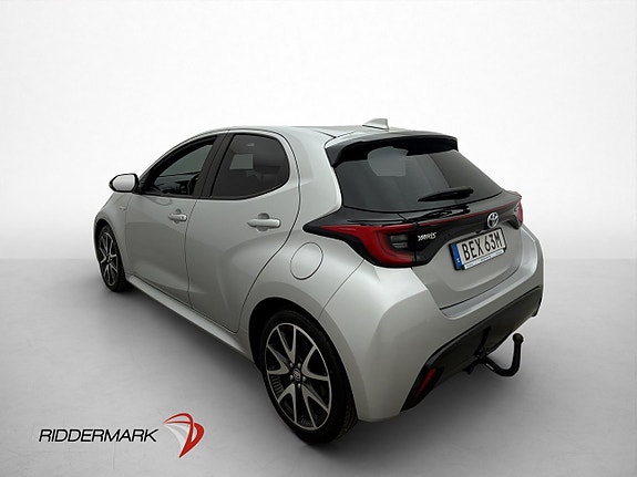 Toyota Yaris 5 of 30