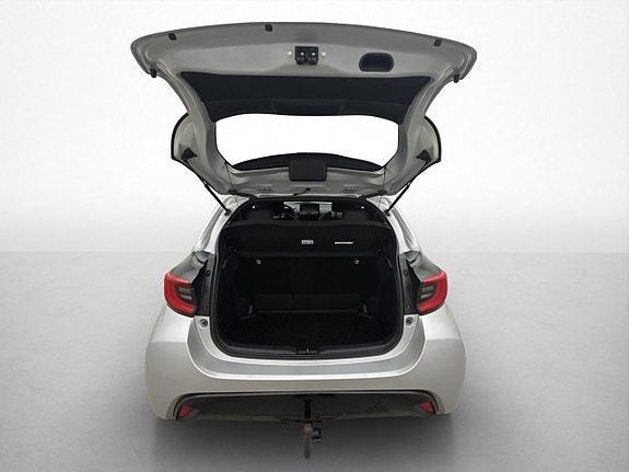 Toyota Yaris 26 of 30