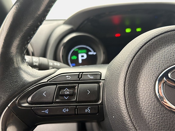 Toyota Yaris 14 of 30