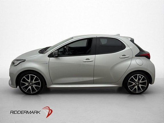 Toyota Yaris 4 of 30