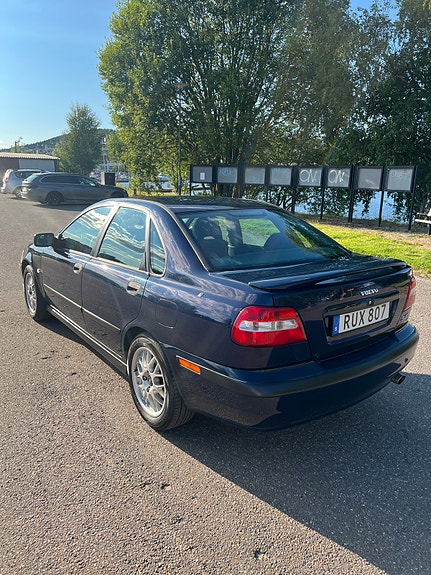 Volvo S40 4 of 16