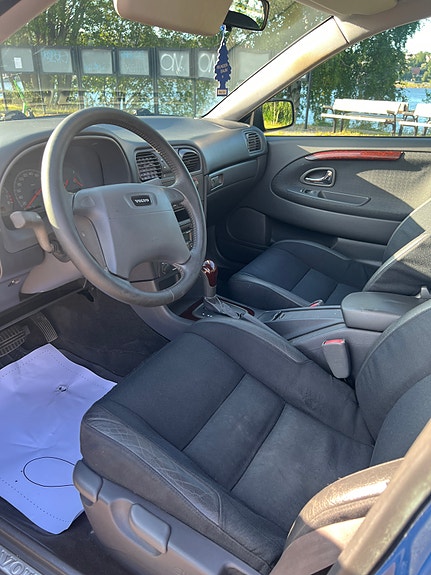 Volvo S40 9 of 16