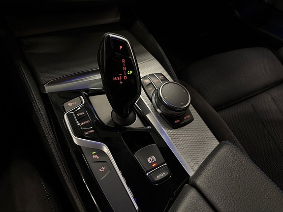 BMW 530i 24 of 26