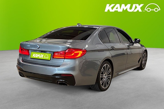 BMW 530i 2 of 26