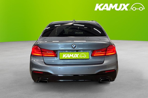 BMW 530i 4 of 26