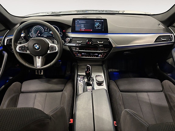 BMW 530i 9 of 26