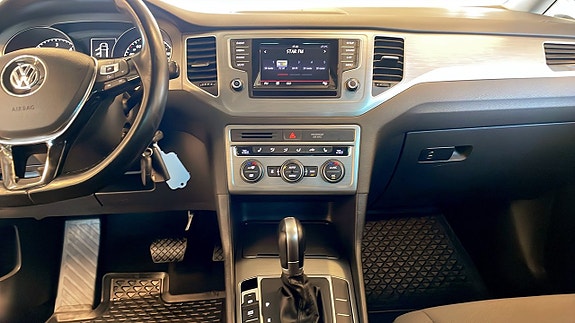 Volkswagen Golf I 9 of 16