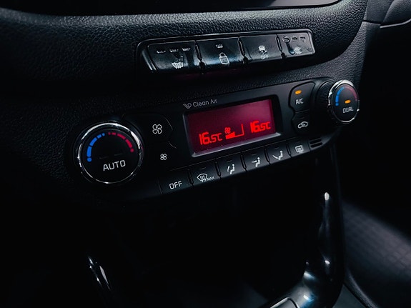 Kia Ceed 14 of 19