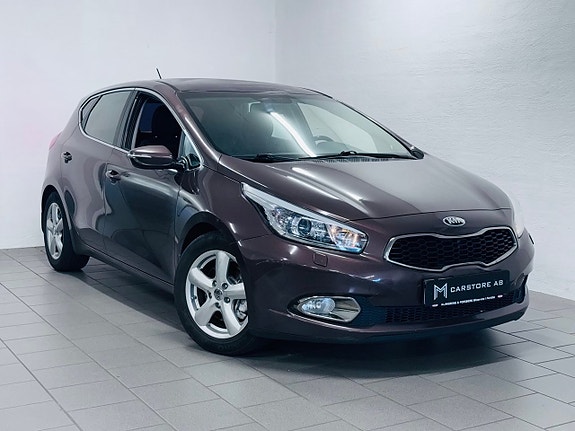 Kia Ceed 3 of 19
