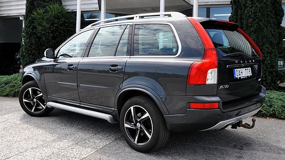 Volvo XC90 4 of 24