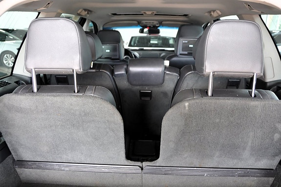 Volvo XC90 16 of 24