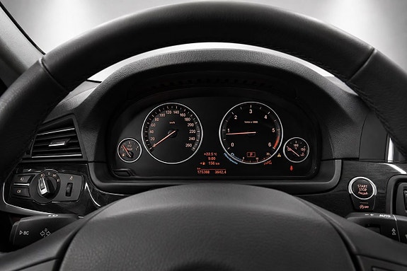 BMW 520d 18 of 27