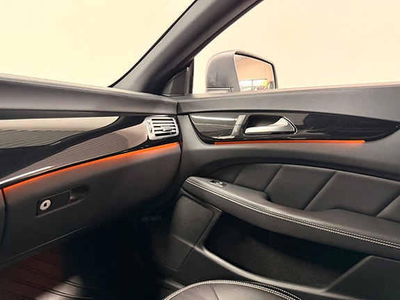 Mercedes-Benz CLS350 30 of 30