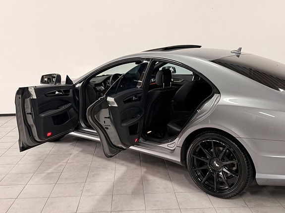 Mercedes-Benz CLS350 15 of 30