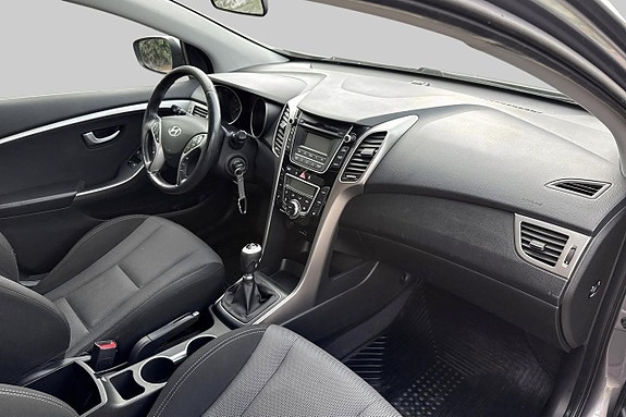Hyundai i30 13 of 19
