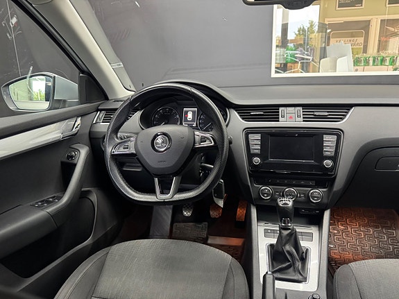 Skoda Octavia 8 of 10