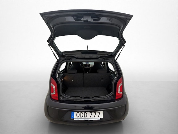 Volkswagen UP! 21 of 25