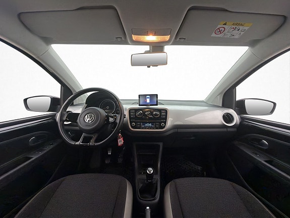 Volkswagen UP! 18 of 25