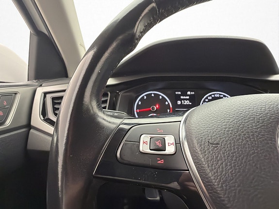 Volkswagen Polo 12 of 29