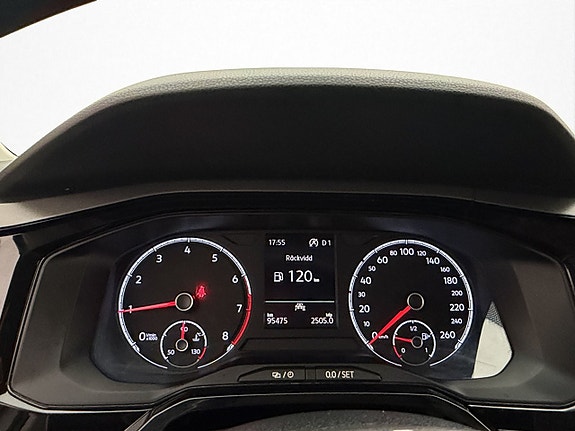 Volkswagen Polo 13 of 29