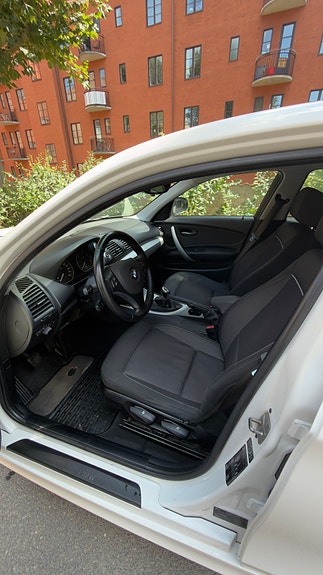 BMW 116d 7 of 9