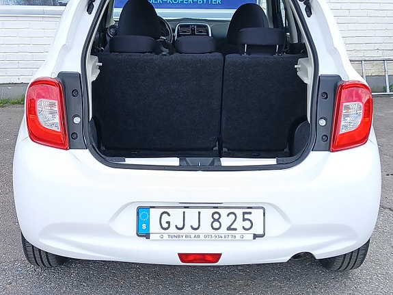 Nissan Micra 7 of 21