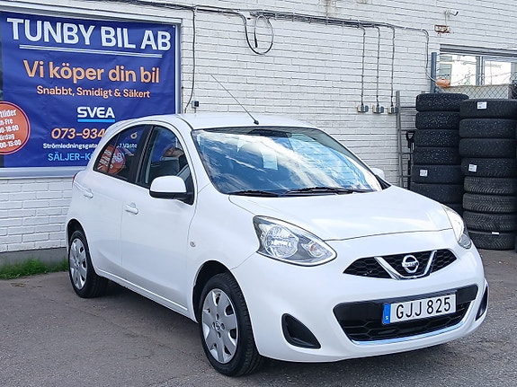 Nissan Micra 2 of 21