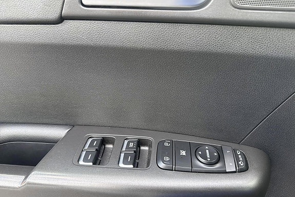 Kia Sportage 17 of 19