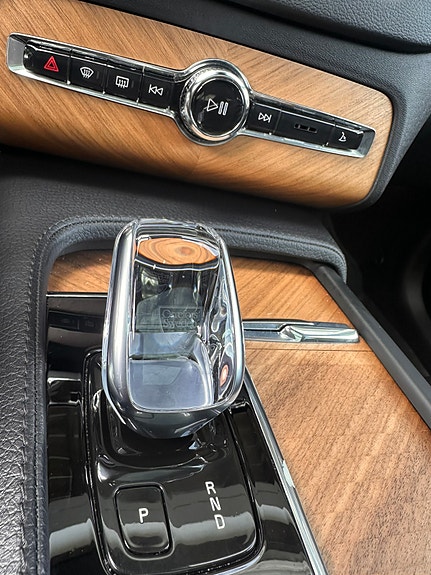 Volvo XC90 9 of 20