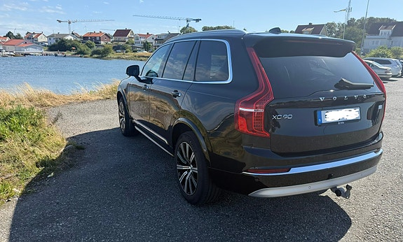 Volvo XC90 2 of 20