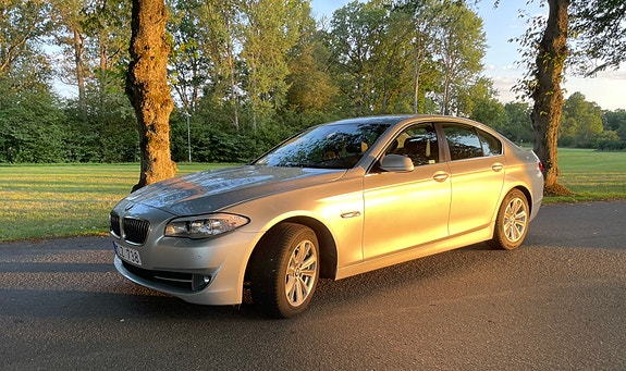 BMW 520d 2 of 8