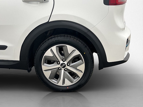 Kia e-Niro 30 of 30