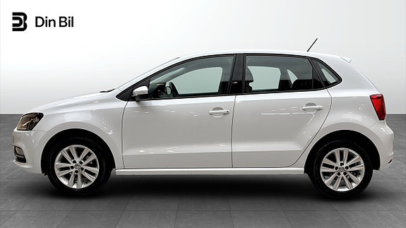 Volkswagen Polo 2 of 12