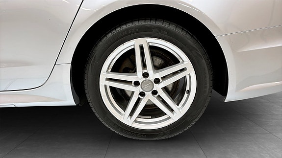 Audi A6 6 of 14