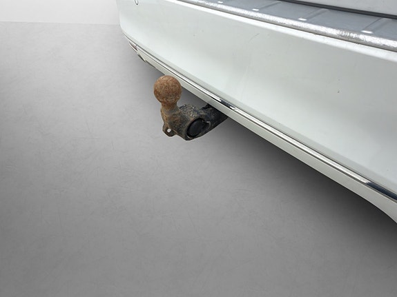 Volkswagen Passat 10 of 30