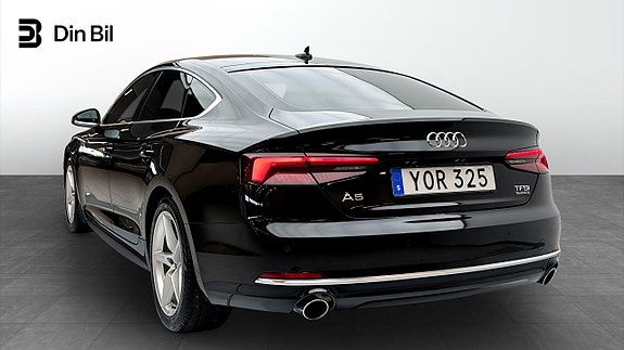 Audi A5 3 of 15