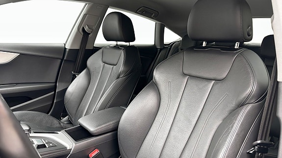 Audi A5 8 of 15