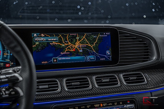 Mercedes-Benz GLE53 13 of 24