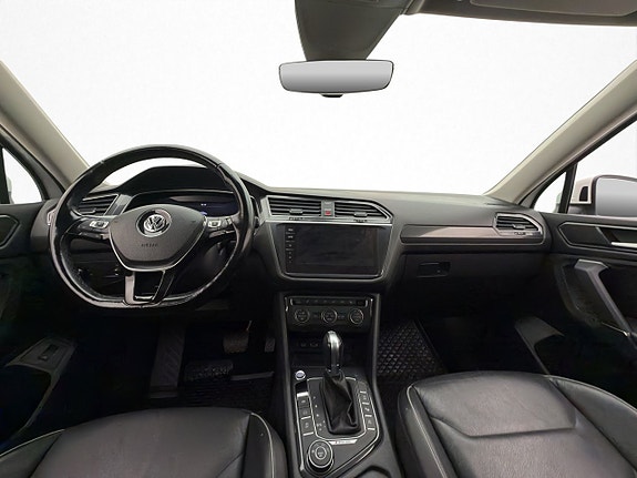 Volkswagen Tiguan Allspace 15 of 30