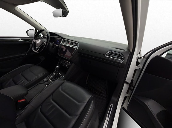 Volkswagen Tiguan Allspace 17 of 30
