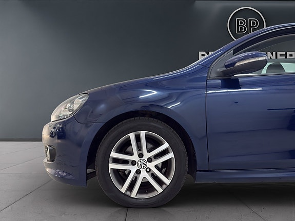Volkswagen Golf VI 17 of 17