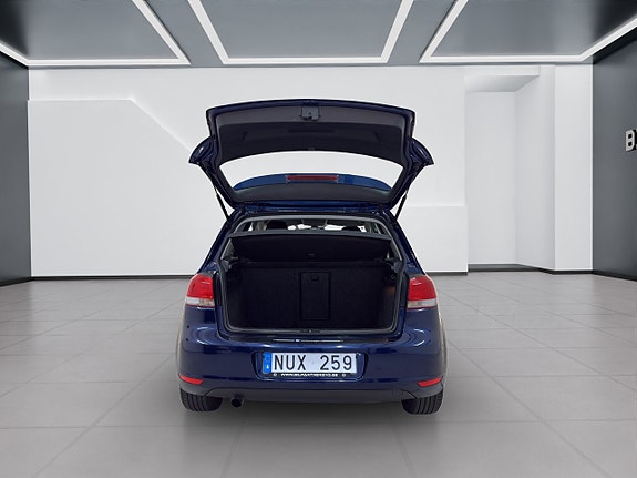 Volkswagen Golf VI 16 of 17
