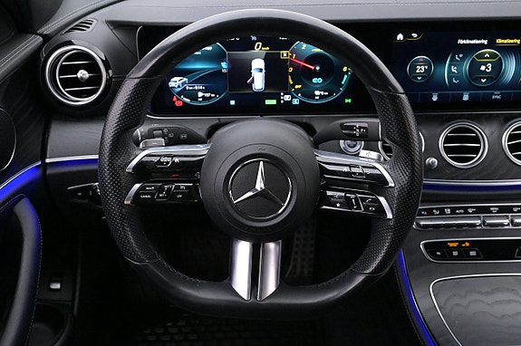 Mercedes-Benz E300 de 7 of 27