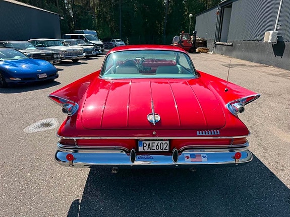 Chrysler 300 11 of 30