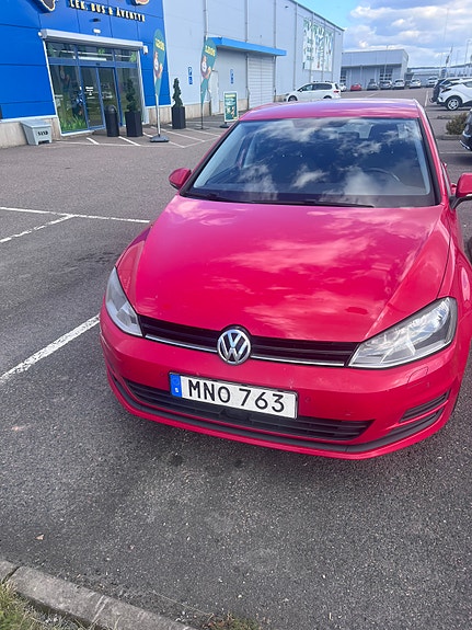 Volkswagen Golf VII 4 of 8