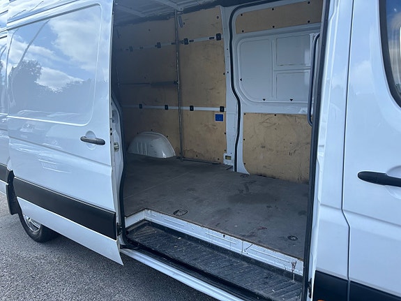 Mercedes-Benz Sprinter 319 10 of 11